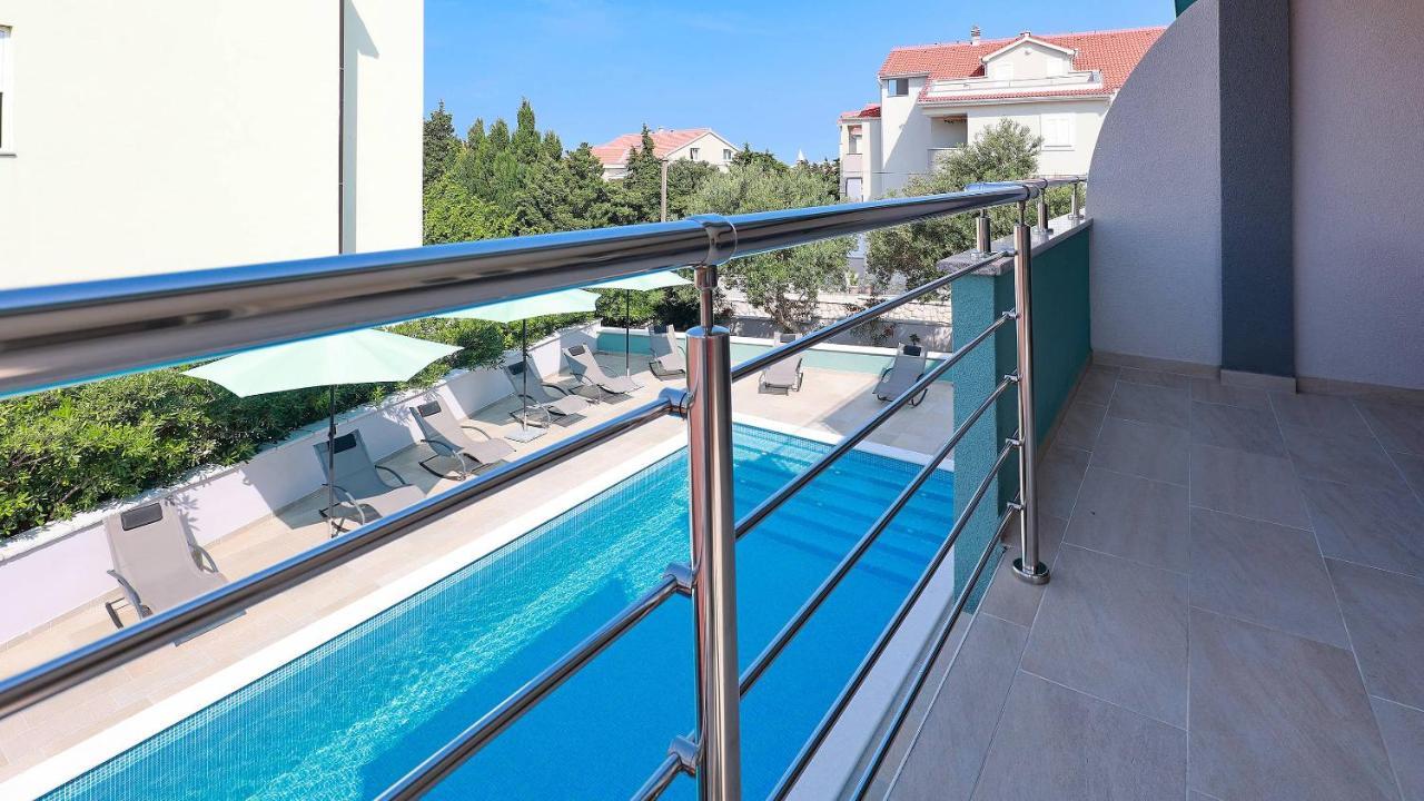 Apartmani "Villa Barbara" نوفاليا المظهر الخارجي الصورة