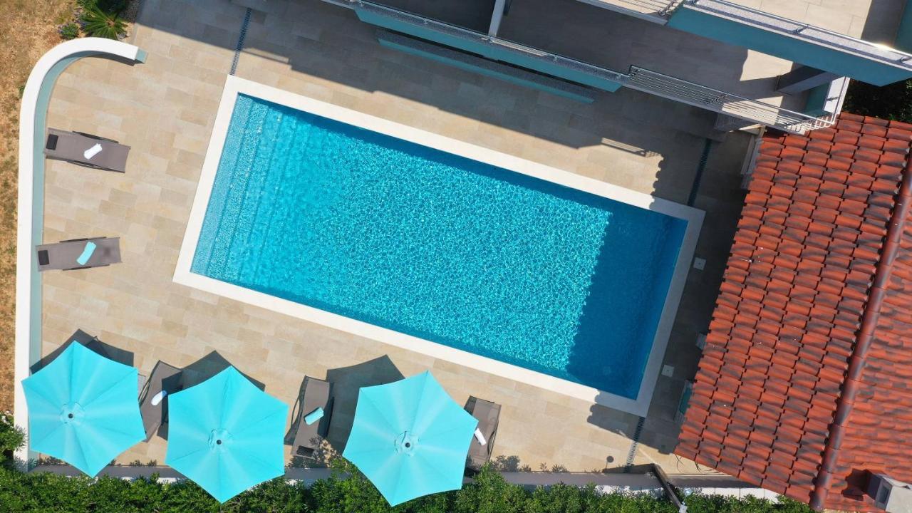 Apartmani "Villa Barbara" نوفاليا المظهر الخارجي الصورة
