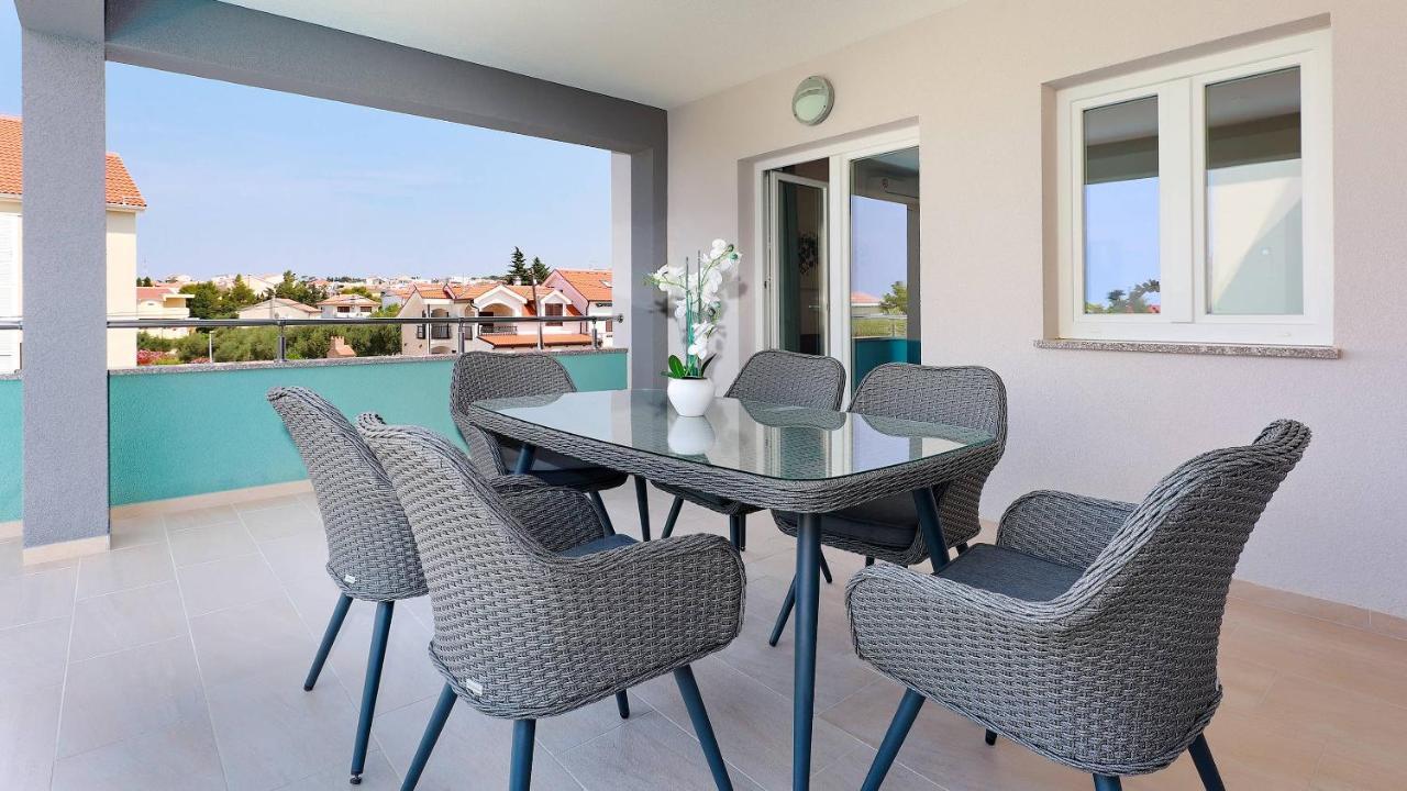 Apartmani "Villa Barbara" نوفاليا المظهر الخارجي الصورة