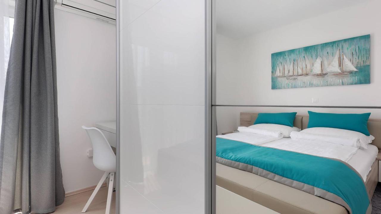 Apartmani "Villa Barbara" نوفاليا المظهر الخارجي الصورة
